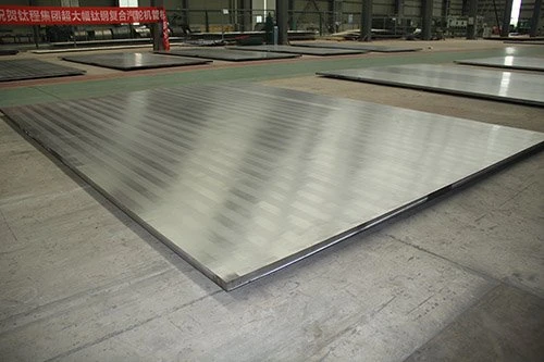 Nickel clad steel composite plate